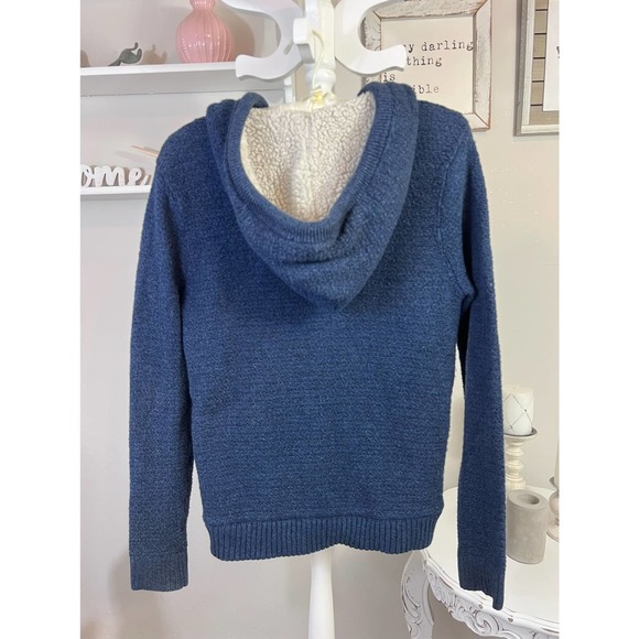 Blue Size Small Hollister insulated Hoodie - Picture 2 of 7